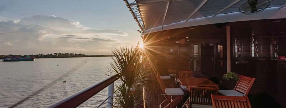 Зона отдыха на открытой палубе