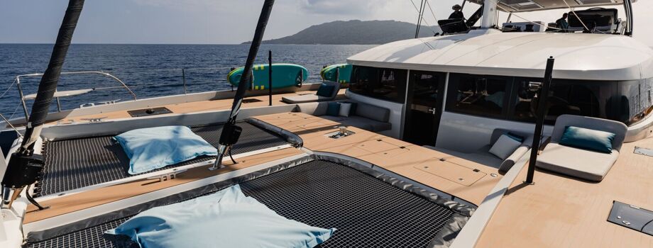 Парусно-моторный катамаран Spirit of Ponant