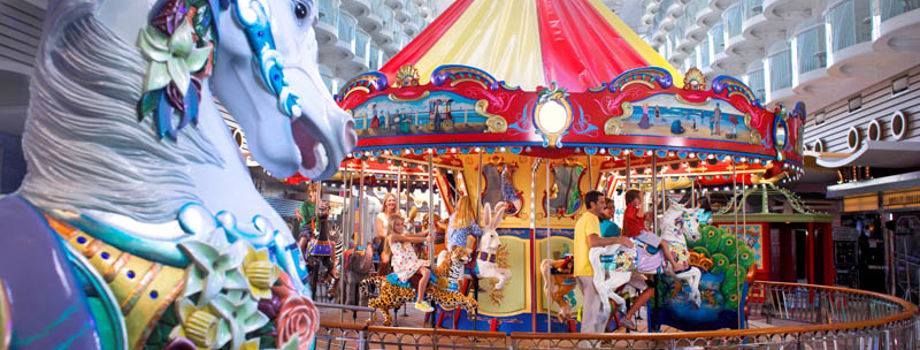 Карусель на прогулочной палубе (Carousel Boardwalk)