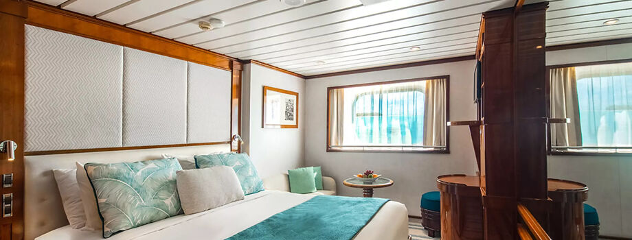 Каюта с окном